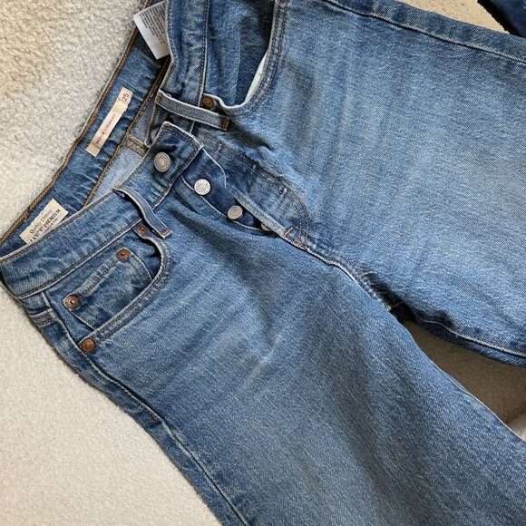 Wedgie Fit Straight Women's Jeans Medium Wash 25W x 26L - Picture 6 of 6